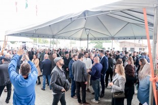 3865a7eb-92f5-4251-81a5-95e51fd8d6ee